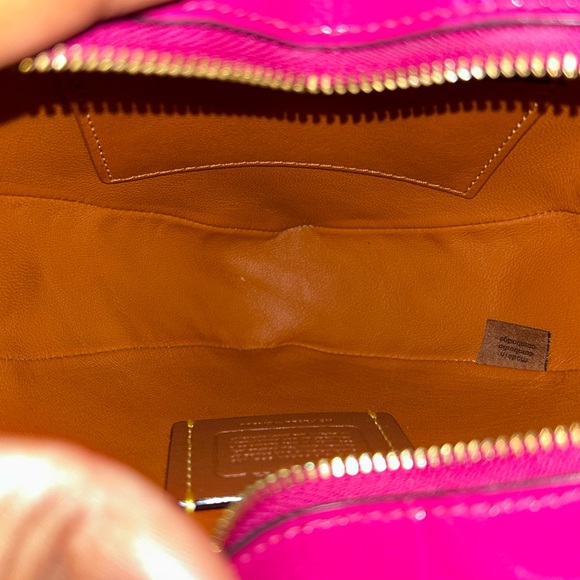 Coach Heart Bag-‎ BRAND NEW - Picture 10 of 13